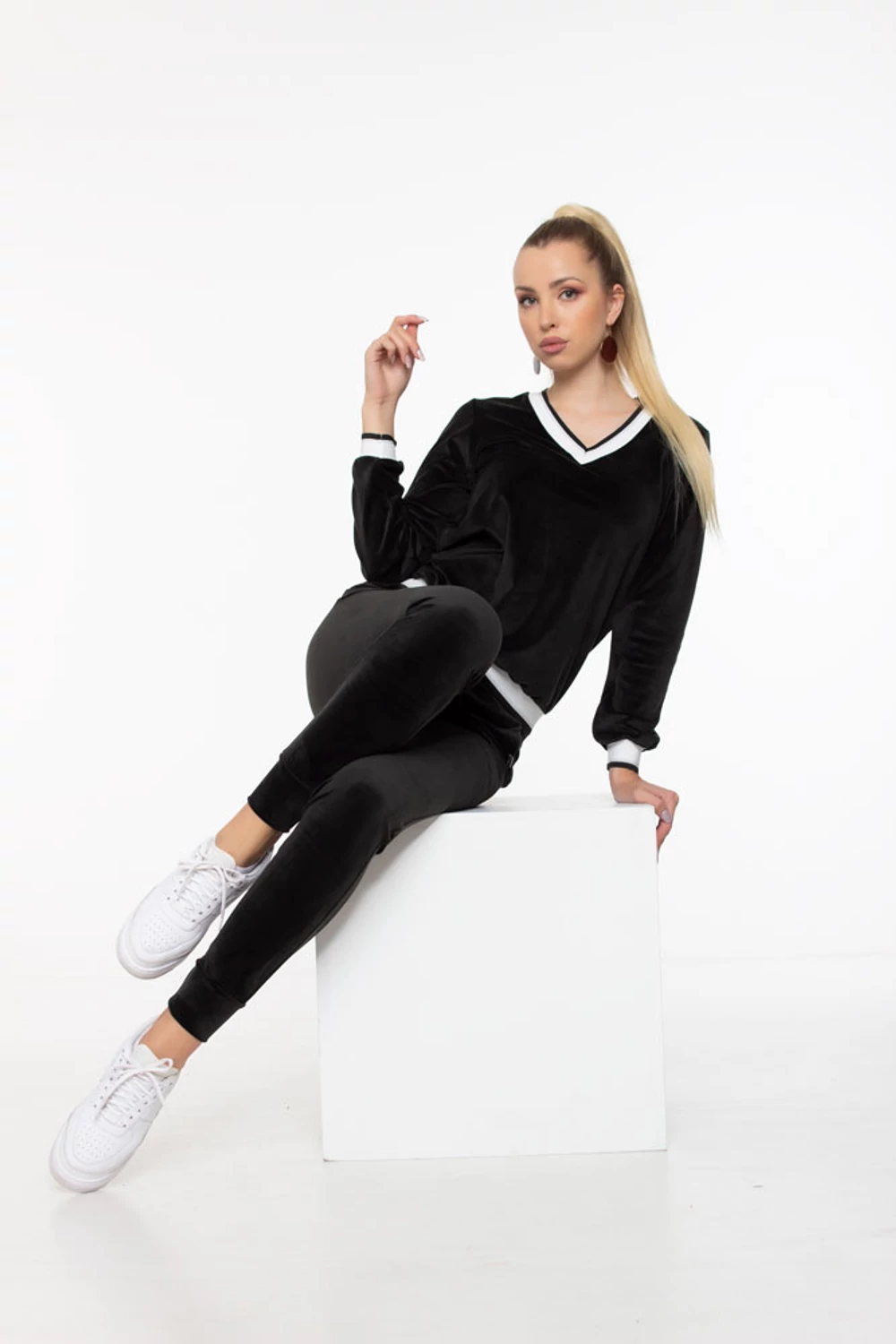 Petra plüss nadrág - Fekete